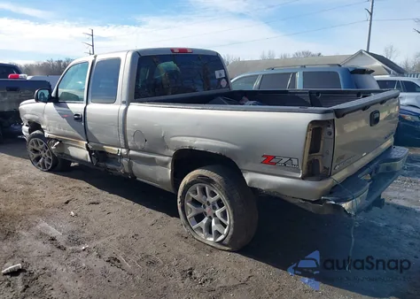 2003 Chevrolet Silverado 1500 Lt z USA, uszkodzony, nr VIN 2GCEK19T831243096